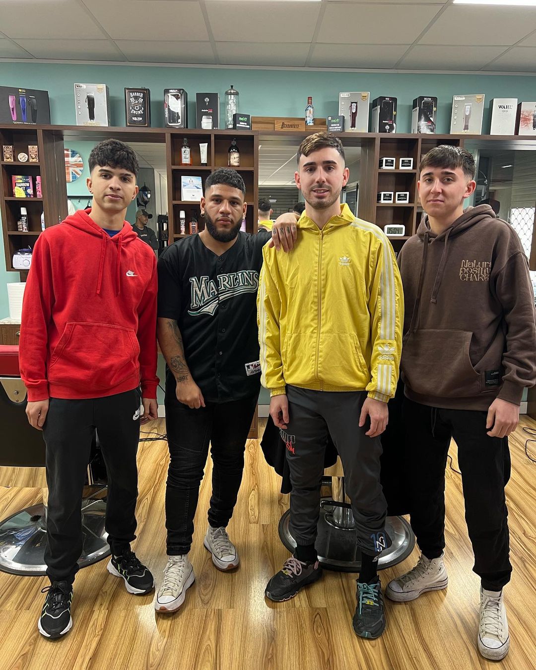 Historia Ropero Barber Shop: Hoy y lo que viene - escena 1